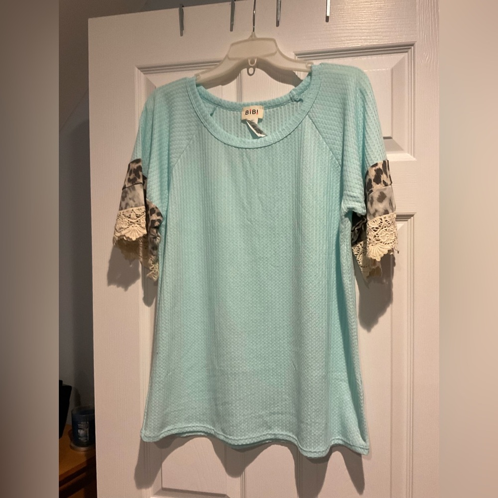 BiBi WAFFLE KNIT LEOPARD CROCHET NWOT - Picture 2 of 4